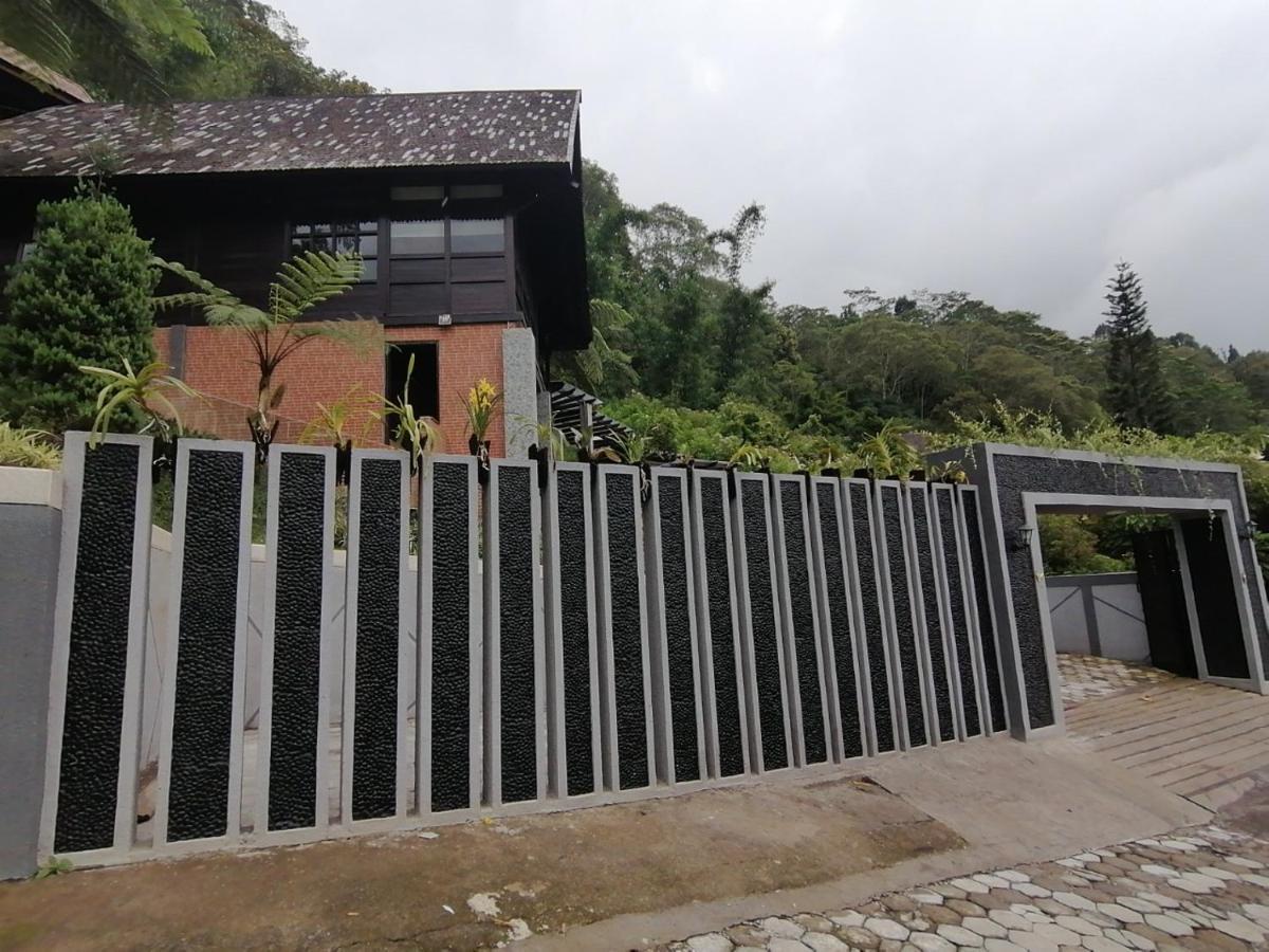 Flower Hill Villa Bali 'Villa Bukit Berbunga Bali' Bedugul  Ngoại thất bức ảnh